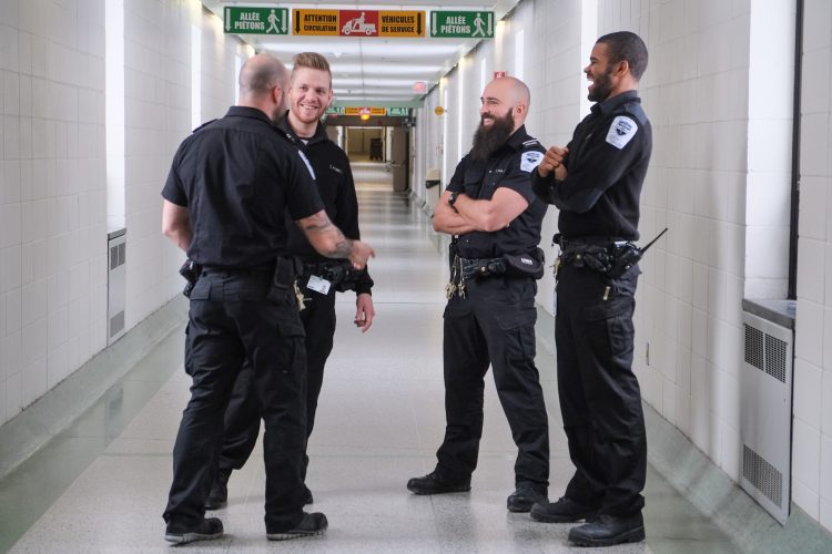 Reclassification d’agents d’intervention en milieu psychiatrique en Outaouais