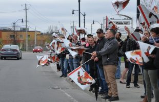 Une centaine de personnes réunies à l’Assomption contre les maternelles 4 ans